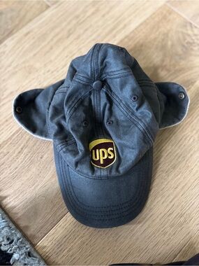 UPS sherpa fleece lined hat